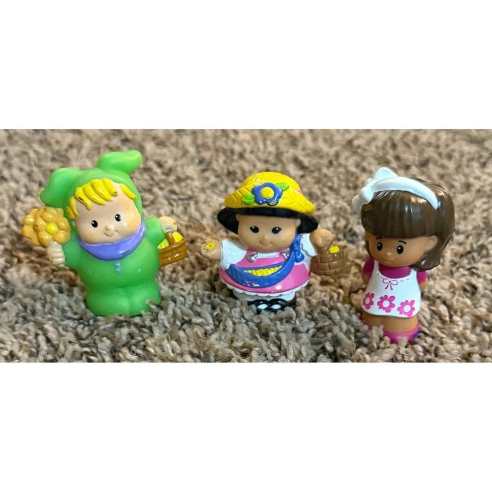 Fisher-Price Little People Musical Easter Train (Pink & Purple)